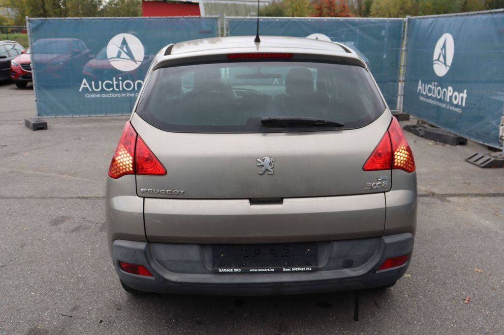 Pkw Peugeot 3008 Diesel 112 PS 2012 (Margin)