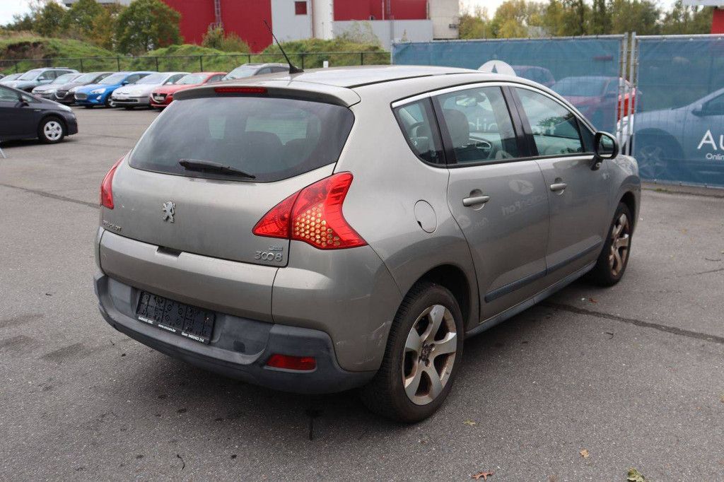 Pkw Peugeot 3008 Diesel 112 PS 2012 (Margin)