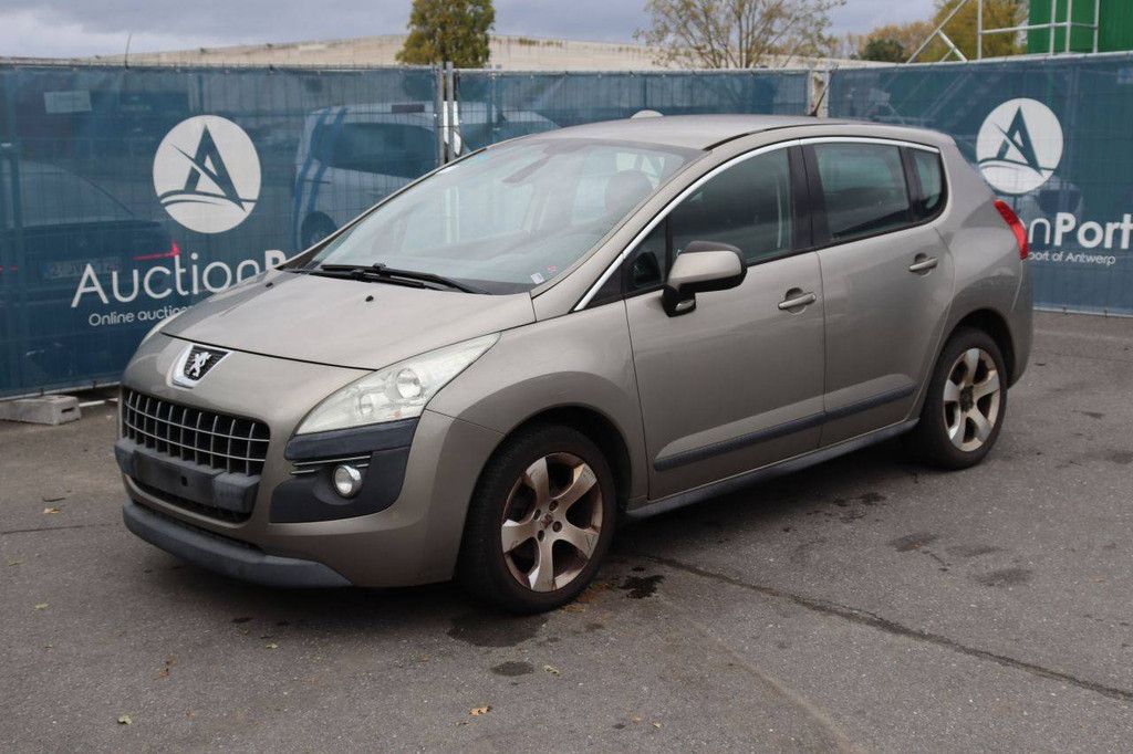 Pkw Peugeot 3008 Diesel 112 PS 2012 (Margin)