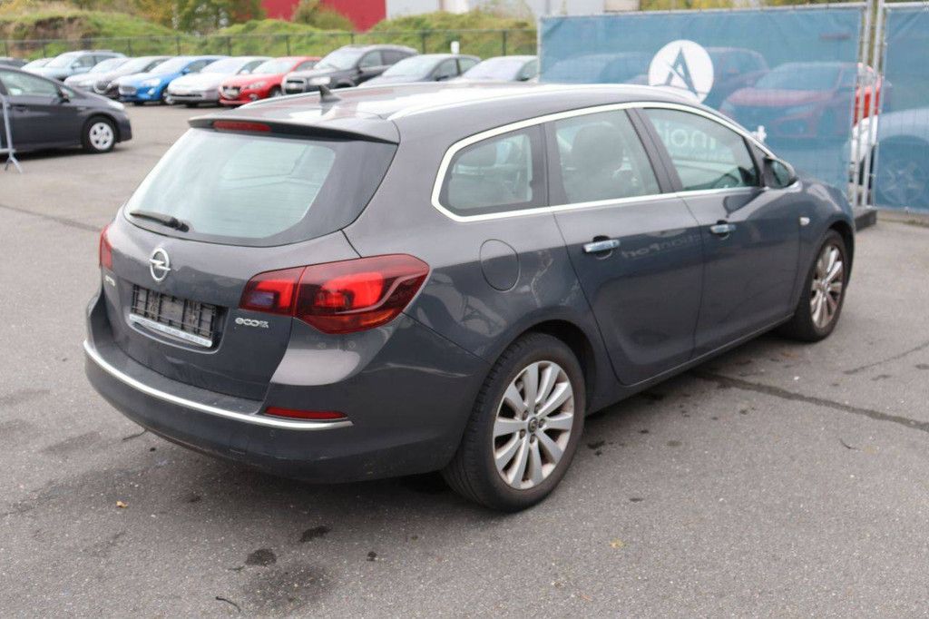 Opel Astra Sports Tourer Diesel Station Wagon 110hp 2013 (Margin)