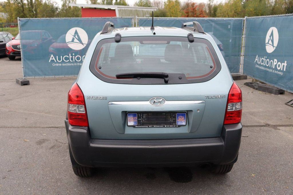 SUV Hyundai Tucson Benzin 141 PS 2008 (Margin)