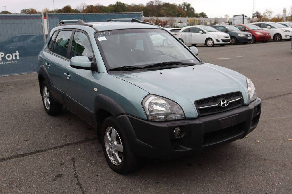 SUV Hyundai Tucson Benzin 141 PS 2008 (Margin)