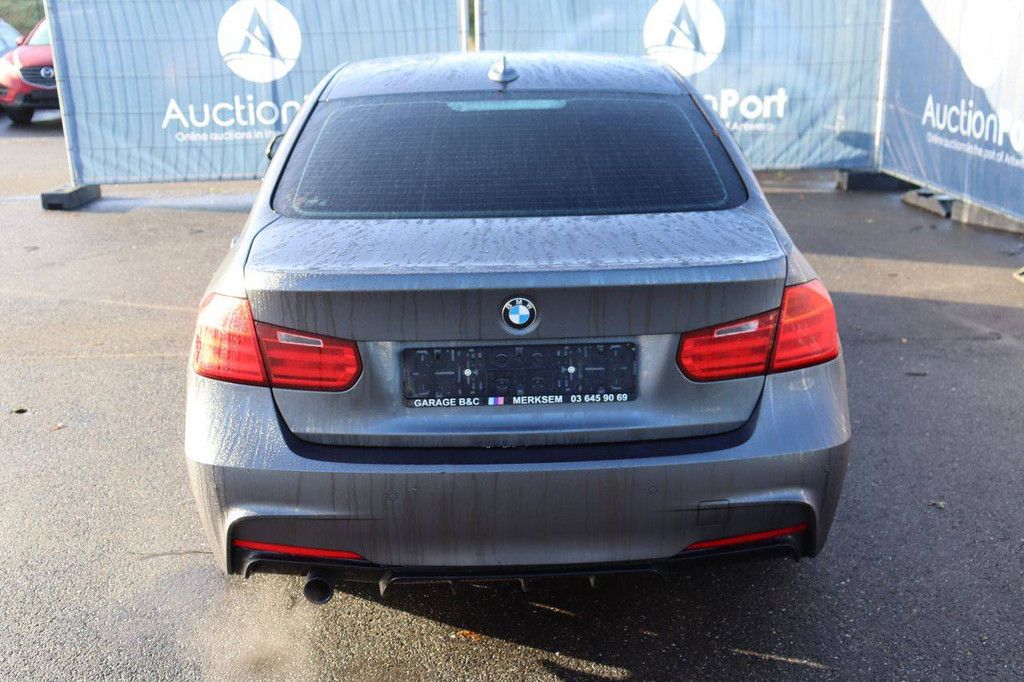 Pkw BMW 316i Benzin 136 PS 2014 (Margin)