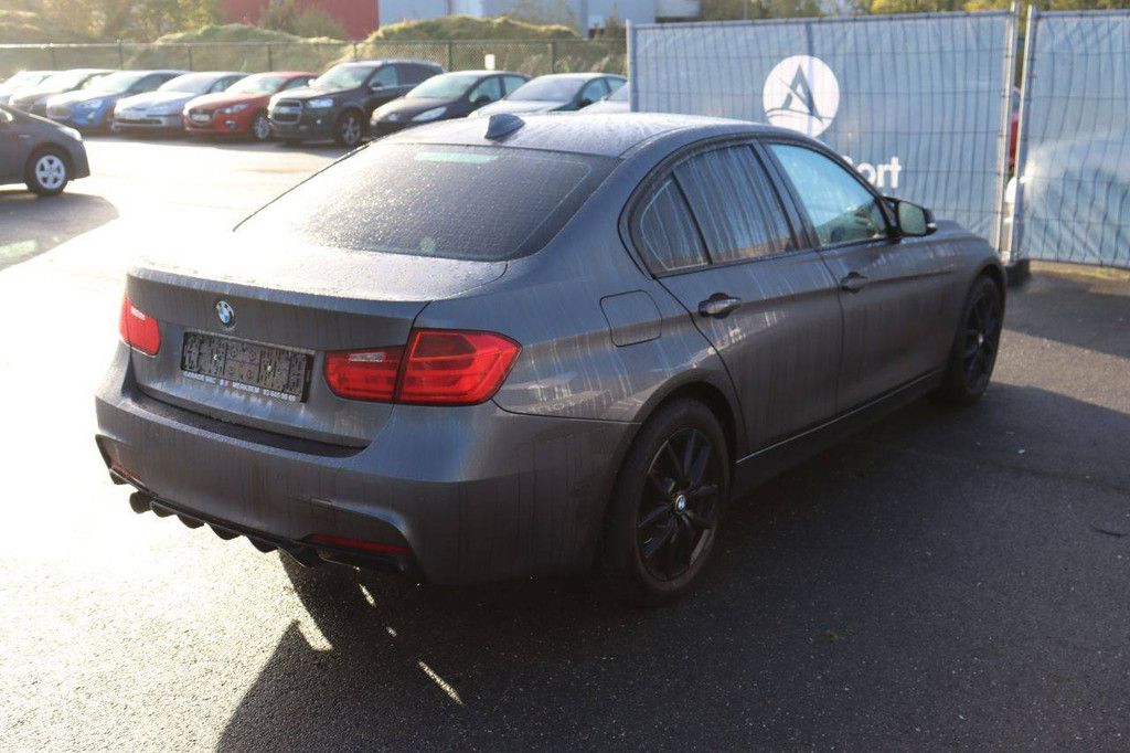 Pkw BMW 316i Benzin 136 PS 2014 (Margin)
