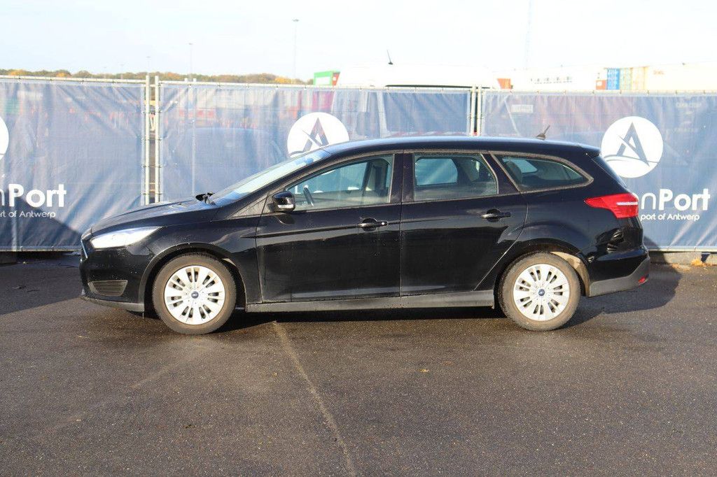 Stationwagen Ford Focus Benzine 100pk 2018 (Marge)