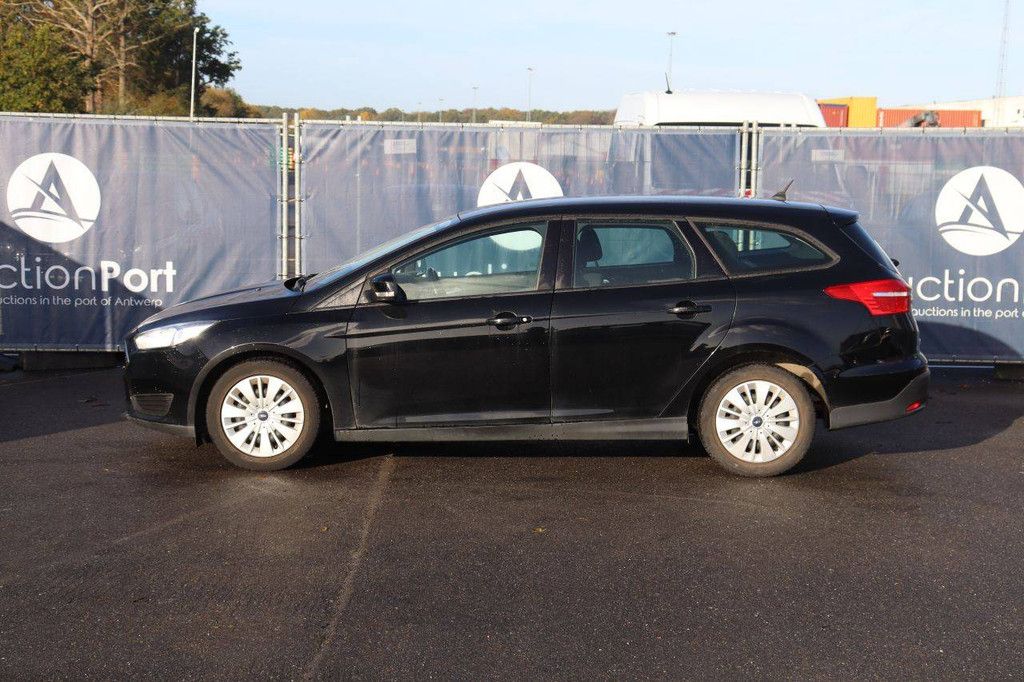 Stationwagen Ford Focus Benzine 100pk 2018 (Marge)