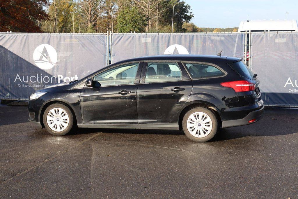 Stationwagen Ford Focus Benzine 100pk 2018 (Marge)