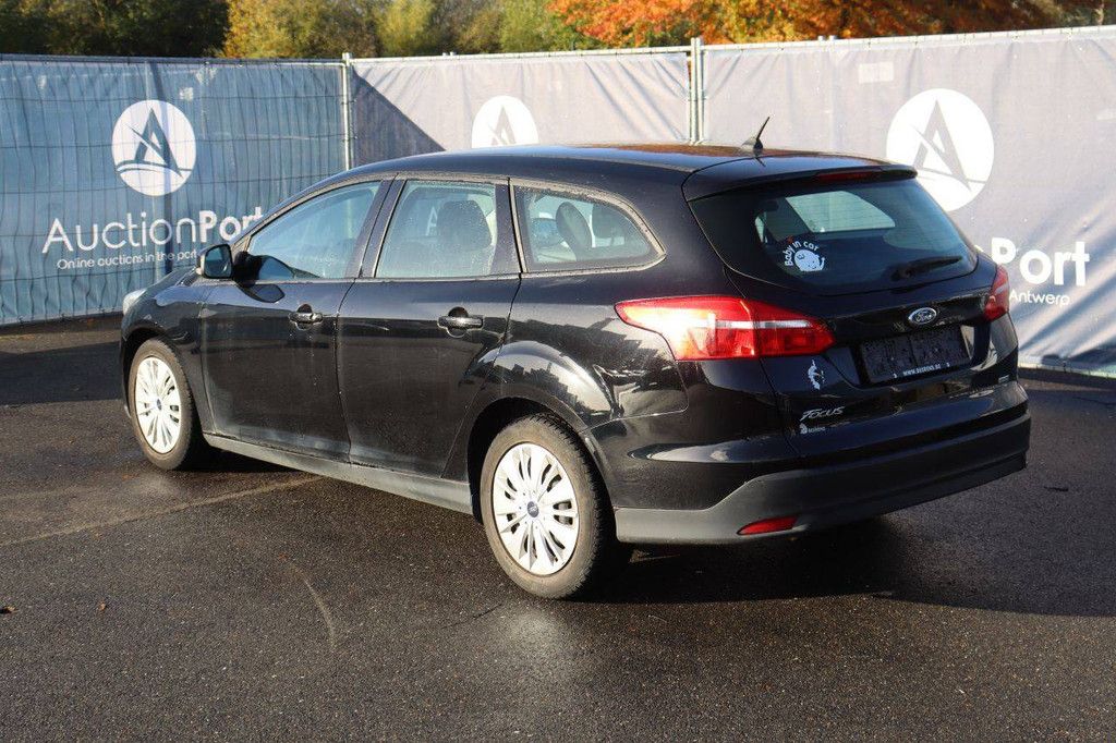 Stationwagen Ford Focus Benzine 100pk 2018 (Marge)