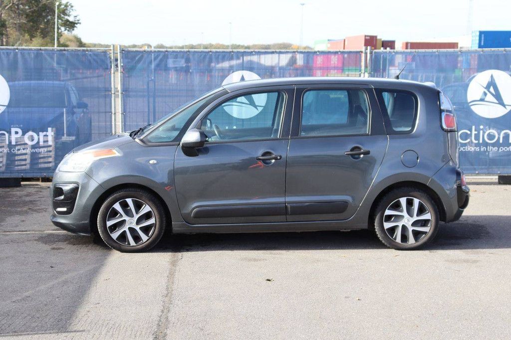 Passenger car Citroën C3 Picasso Diesel 92hp 2013 (Margin)