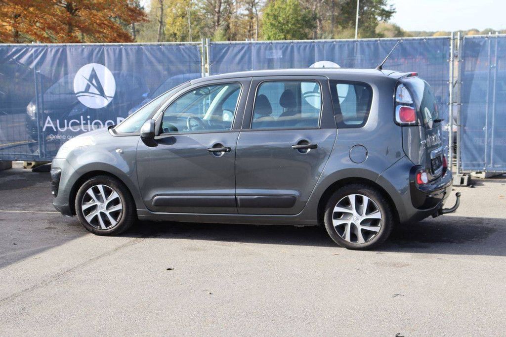Passenger car Citroën C3 Picasso Diesel 92hp 2013 (Margin)