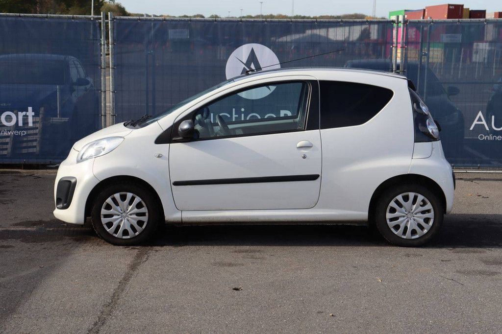 Passenger car Citroën C1 Petrol 68hp 2014