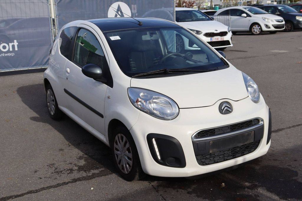 Passenger car Citroën C1 Petrol 68hp 2014