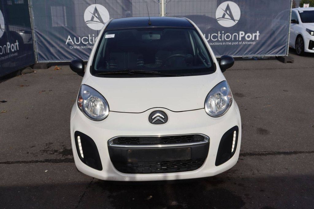 Passenger car Citroën C1 Petrol 68hp 2014