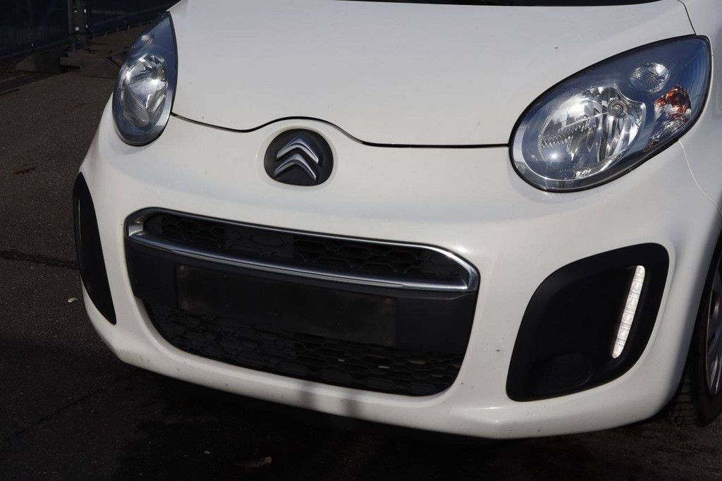 Passenger car Citroën C1 Petrol 68hp 2014
