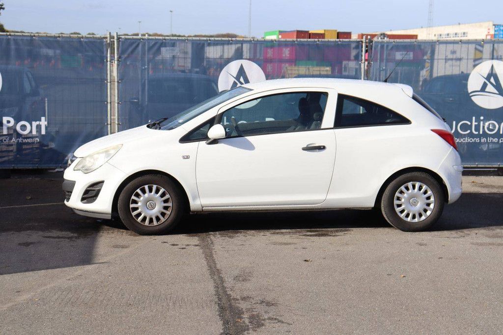 Passenger car Opel Corsa Petrol 100hp 2011 (Margin)
