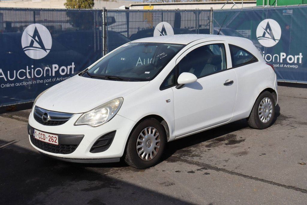 Passenger car Opel Corsa Petrol 100hp 2011 (Margin)