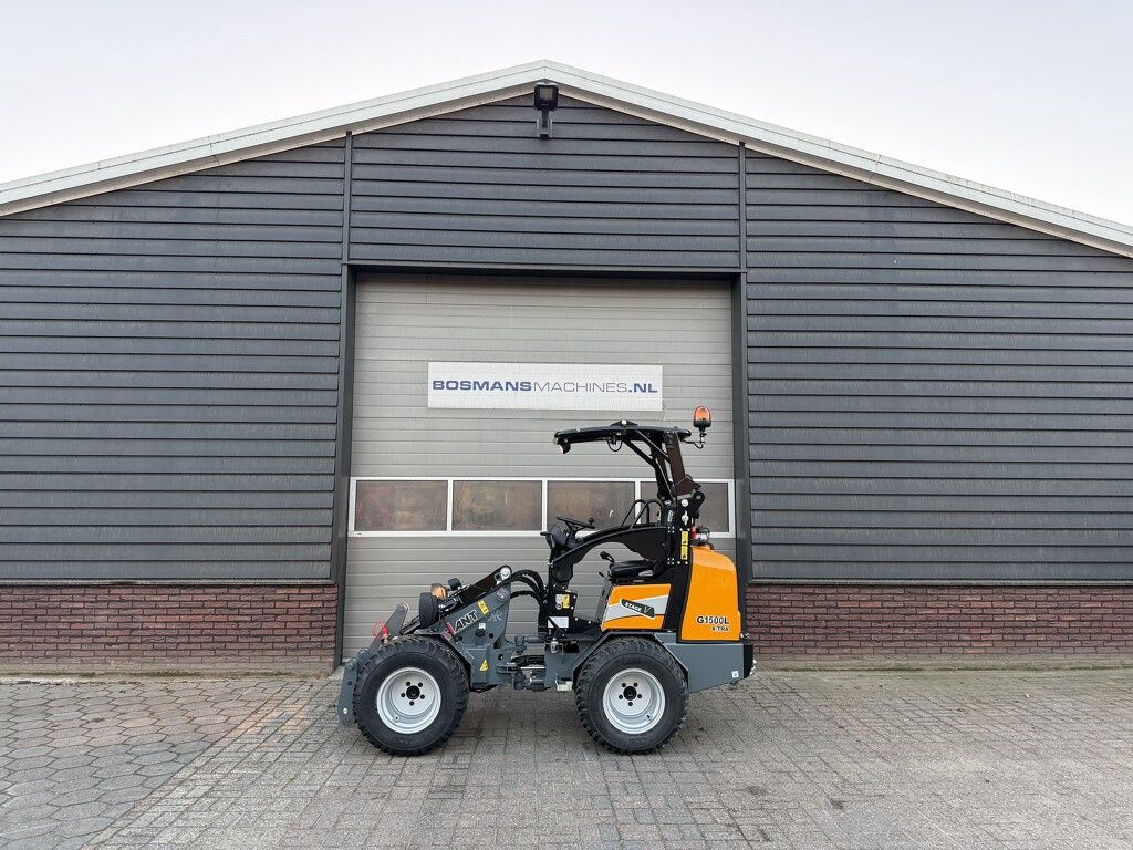 Giant G1500 L X-tra minishovel NIEUW flink hefvermorgen die L editie !! €495 LEASE
