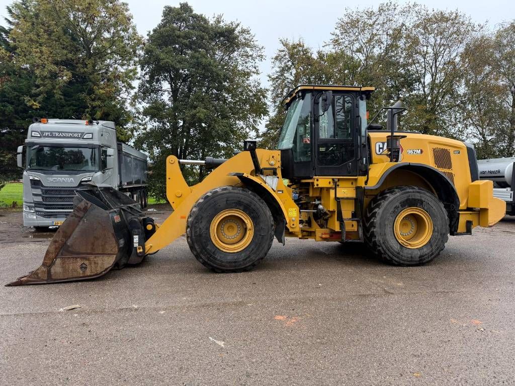 CAT 962