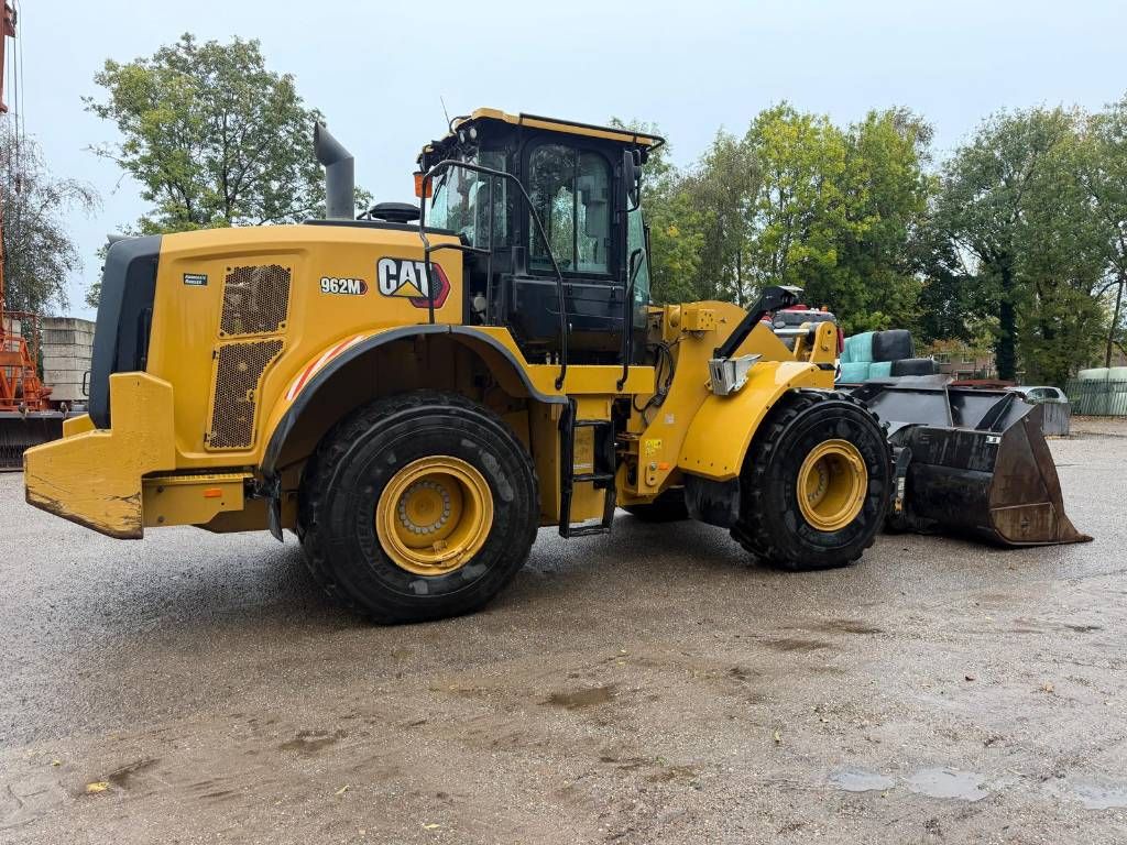 CAT 962