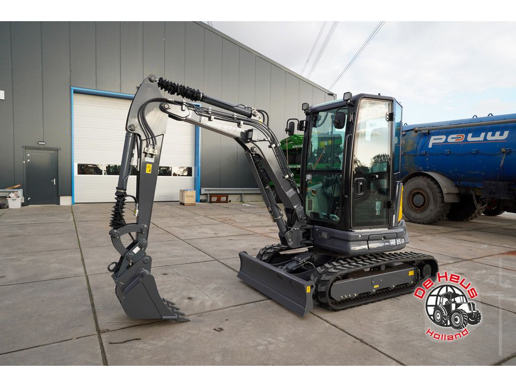 Eurotrac HE26SR