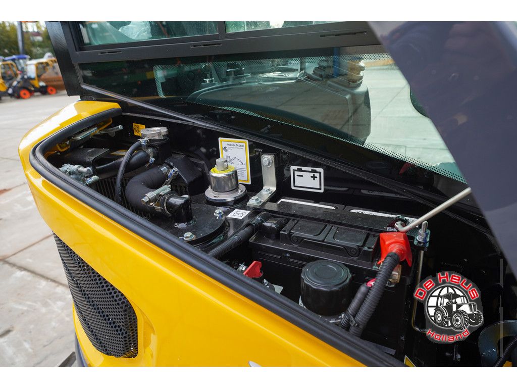 Eurotrac HE26SR