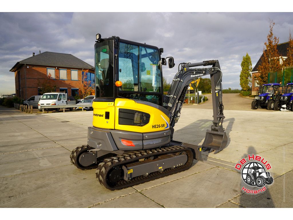 Eurotrac HE26SR