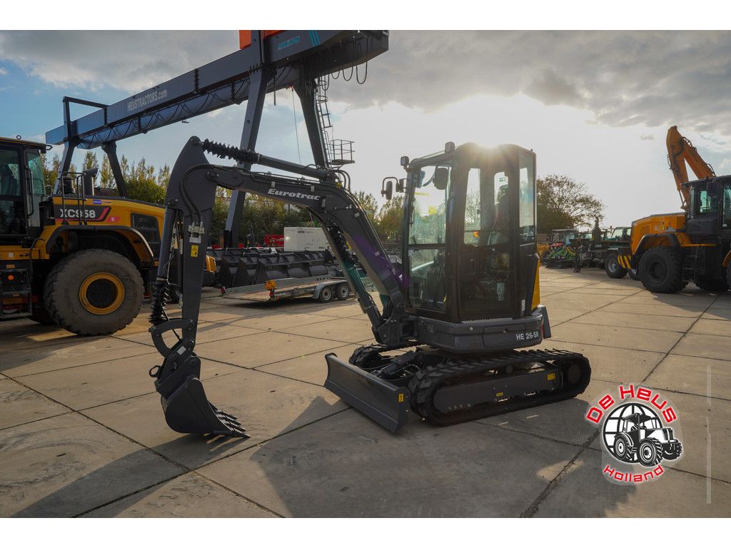 Eurotrac HE26SR