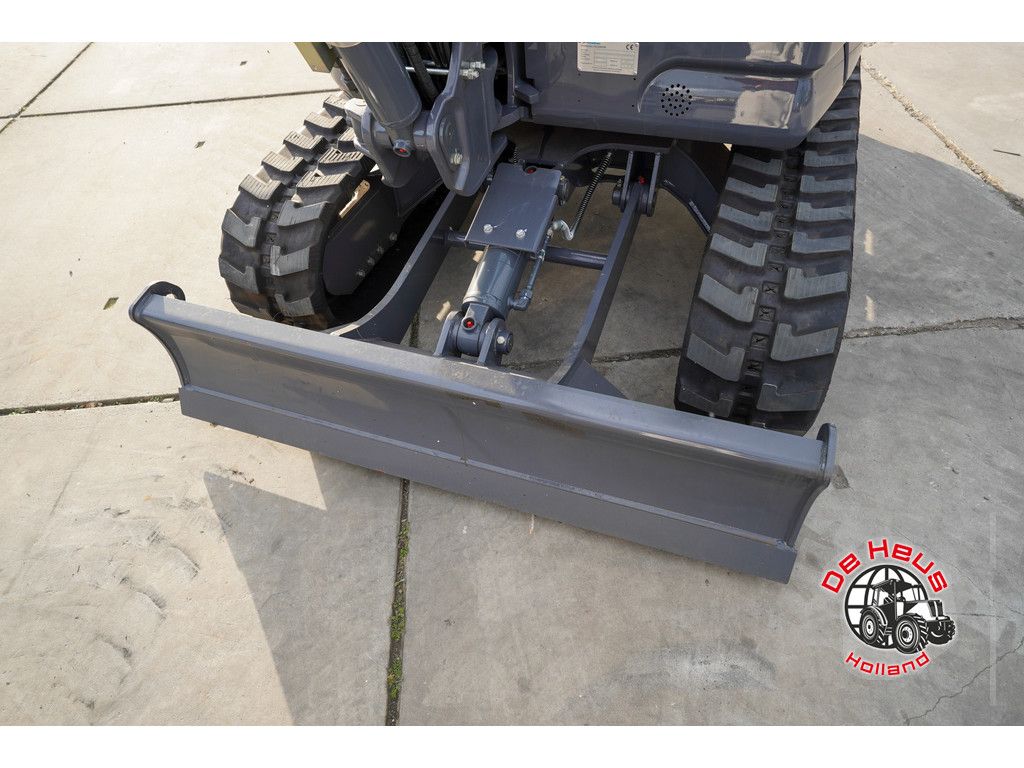 Eurotrac HE26SR