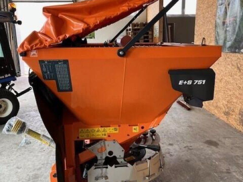 Amazone E+S 751 orange