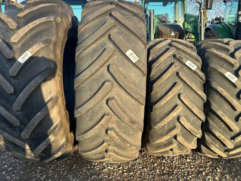 Michelin 710/70R42 + 600/70R30  IF