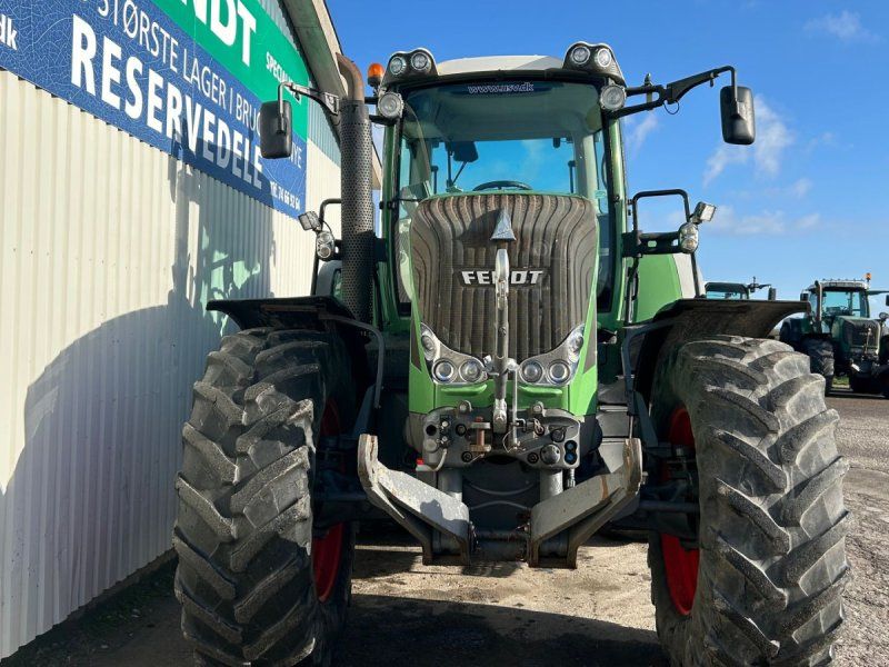 Fendt 822 Vario SCR Profi Plus