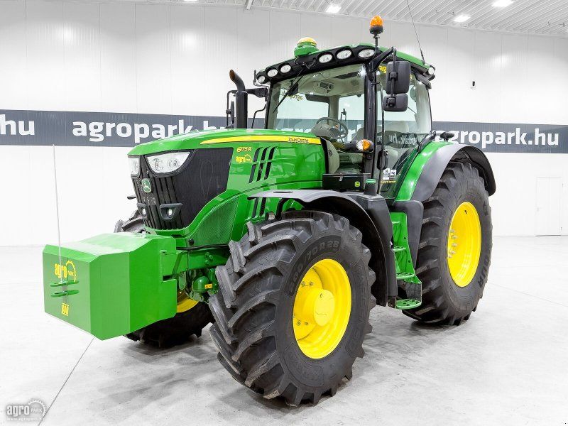 John Deere 6175R