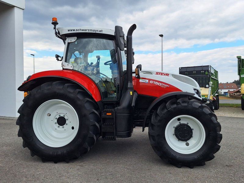 Steyr 6150 Profi CVT (Stage V)