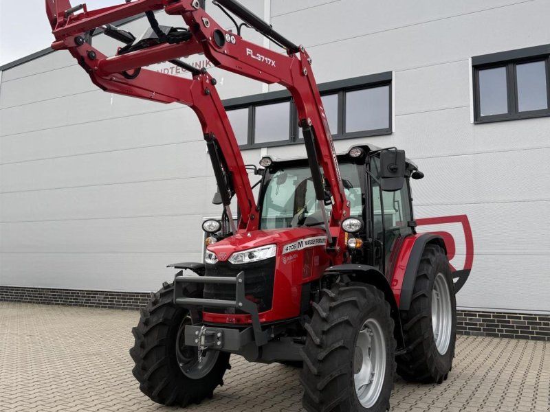 Massey Ferguson 4708M Cab Essential