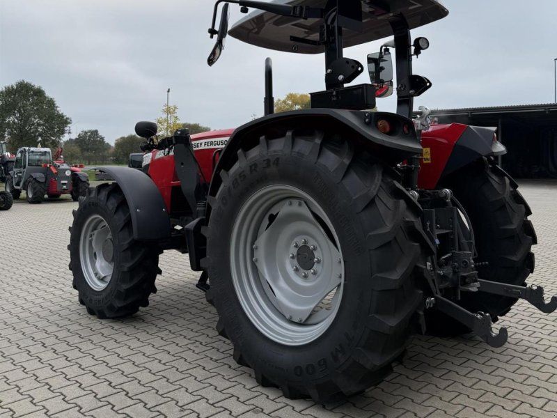 Massey Ferguson 4708M Platform Essential