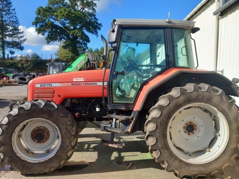Massey Ferguson 6270