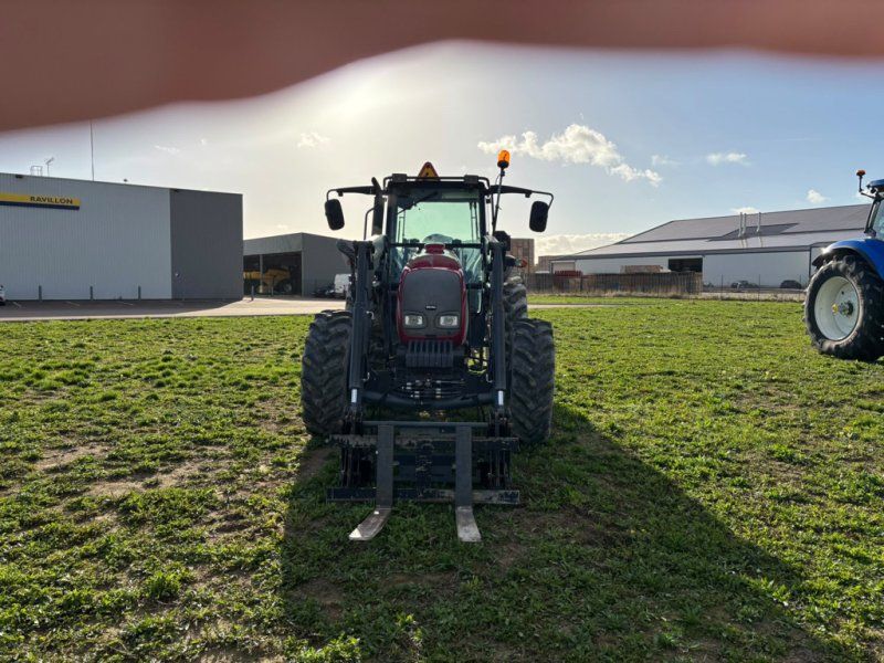 Valtra A75