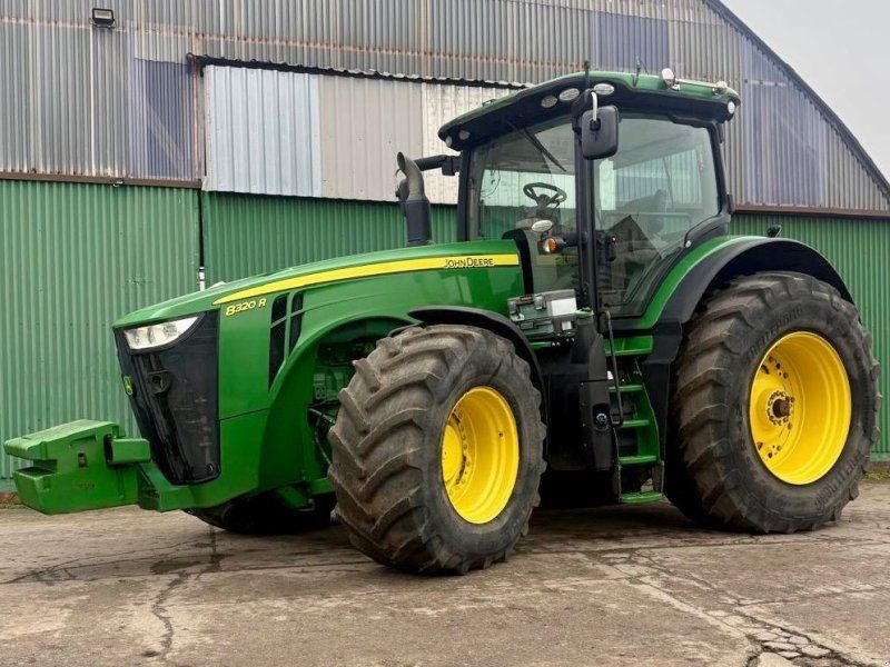 John Deere 8320R e23