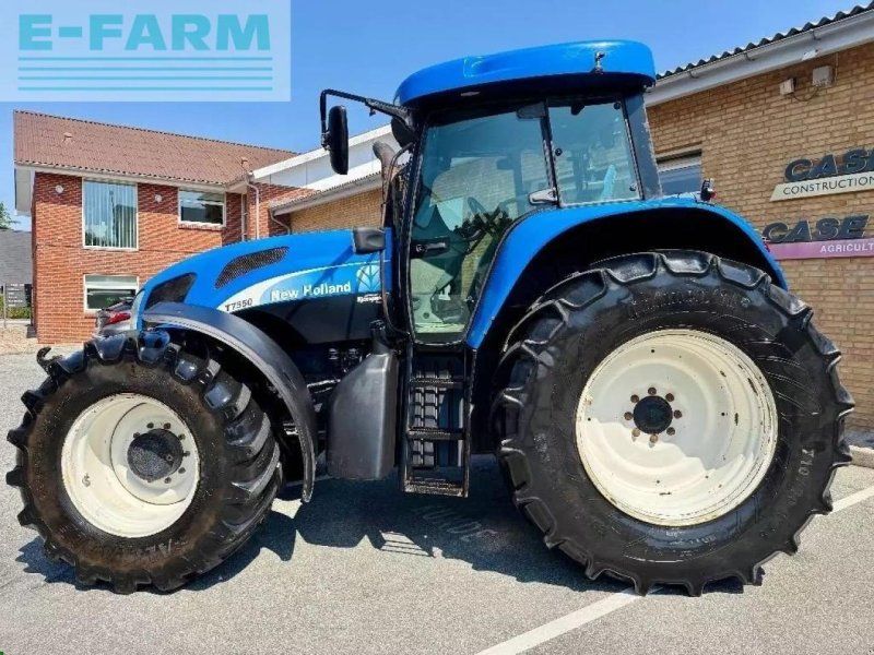 New Holland t 7550