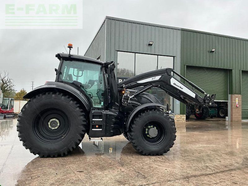 Valtra t235v unlimited  (st27992)