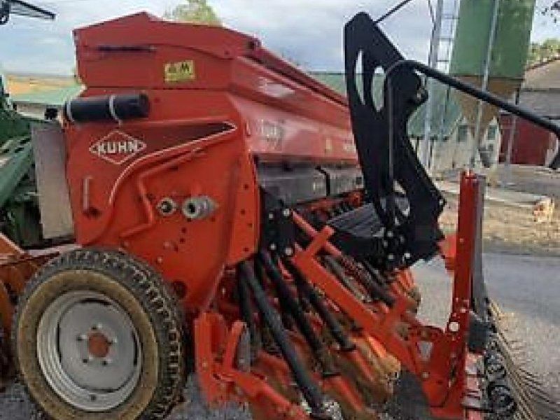 Kuhn premia 300