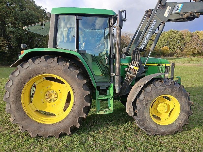 John Deere 6310