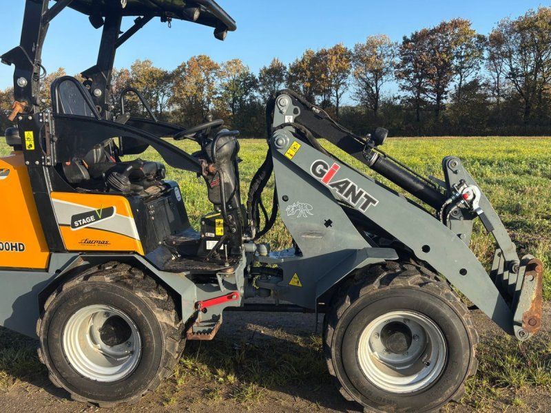 Giant G2300HD