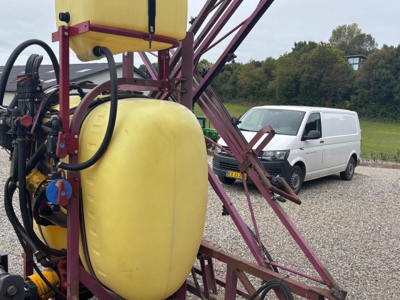 Hardi 850L og 12 Meter