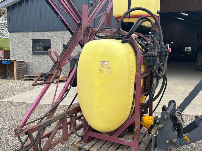 Hardi 850L og 12 Meter