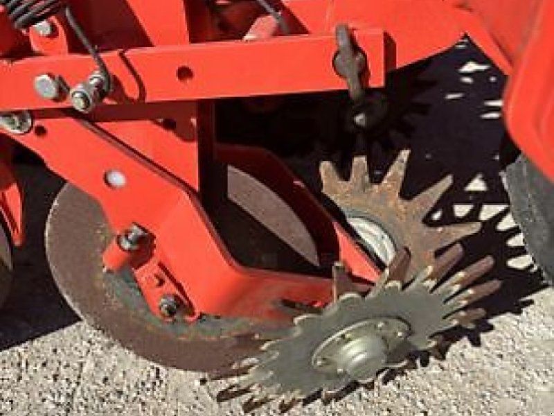 Kuhn MAXIMA 2
