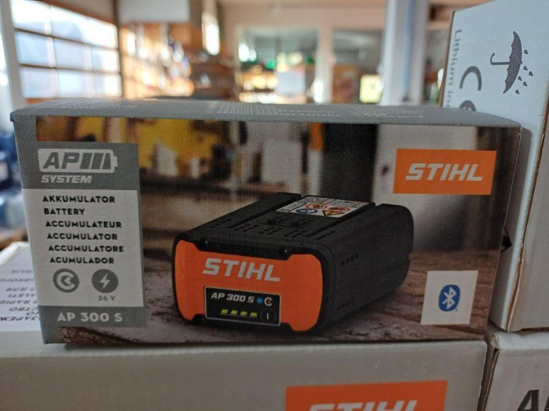 Stihl Akkus und Ladegeräte
