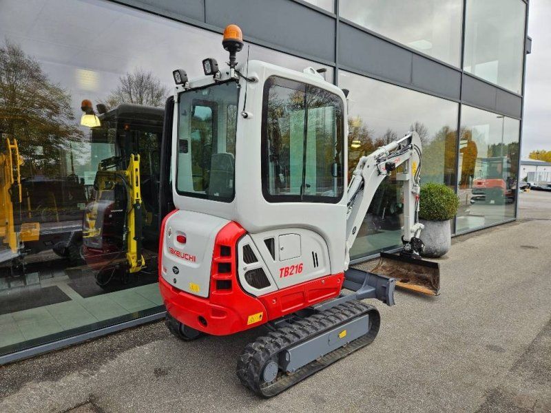 Takeuchi TB 216
