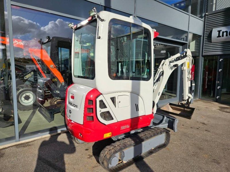 Takeuchi TB 216