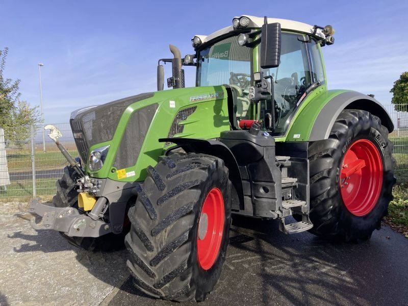 Fendt 828 VARIO S4 PROFI PLUS